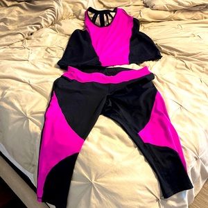 Livi workout top & bottom